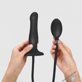 Надувний фалоімітатор Strap-On-Me INFLATABLE DILDO PLUG - NOIR, кулька всередині, діаметр до 6 см (SO7383)